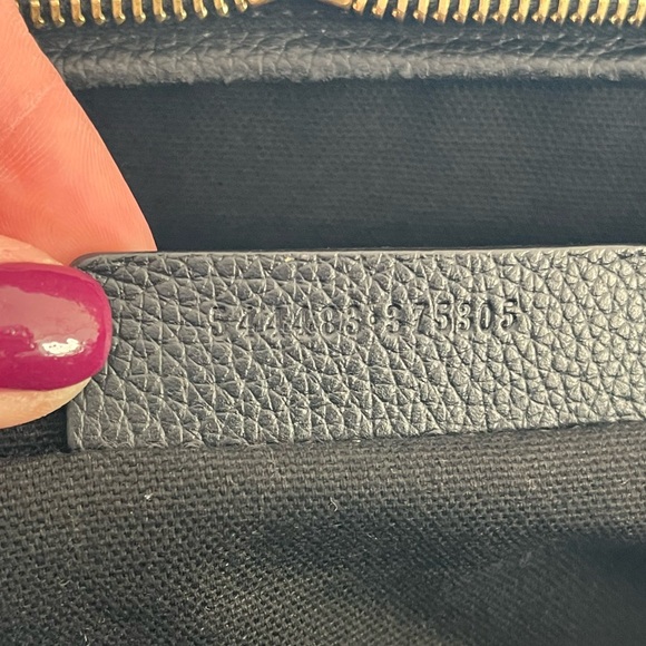 Alexander McQueen Large Skull Padlock Zip Around Tote Bag / Satchel in Black - Picture 15 of 17